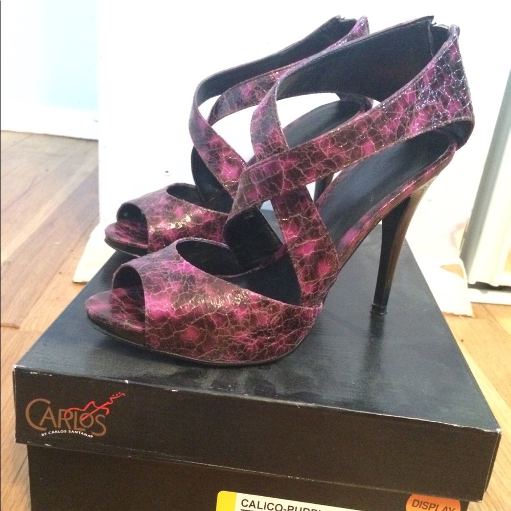 Sexy purple snakeskin sandals